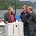 Am Bootssteg im Gespräch, vlnr: Dr. Thomas Gans, Maik Knappe, Jens Gebhardt