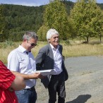 Vorstellung des Vorhabens auf dem ehemaligen Schickertgelände: v.l. Thomas Gans, Thomas Petermann, Rolie Tromp und Aaldert van der Wal
