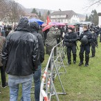 Die Polizei trennte die Teilnehmer der beiden Demonstrationen.