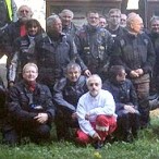 Thomas Gans inmitten der Biker