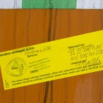 Polizeisiegel: Zwei Container auf der Anlage, in die das Fettwasser bei der Anlieferung gepumpt wurde, hat die Polizei beschlagnahmt.  - - - Fotos: K.H. Bleß