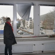 Das neue Rathaus ist in Blickweite des alten. Die Umbaumaßnahmen im Haus des Gastes sind in vollem Gange. - - Fotos: K.H.Bleß