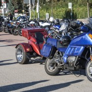 Treffen auf dem Lidl-Parkplatz - - Fotos: Karl Heinz Bleß