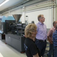 Beim Rundgang. Hier im Technicum entstehen die Werkzeuge für die spätere Produktion    ---   Fotos: K.H.Bleß
